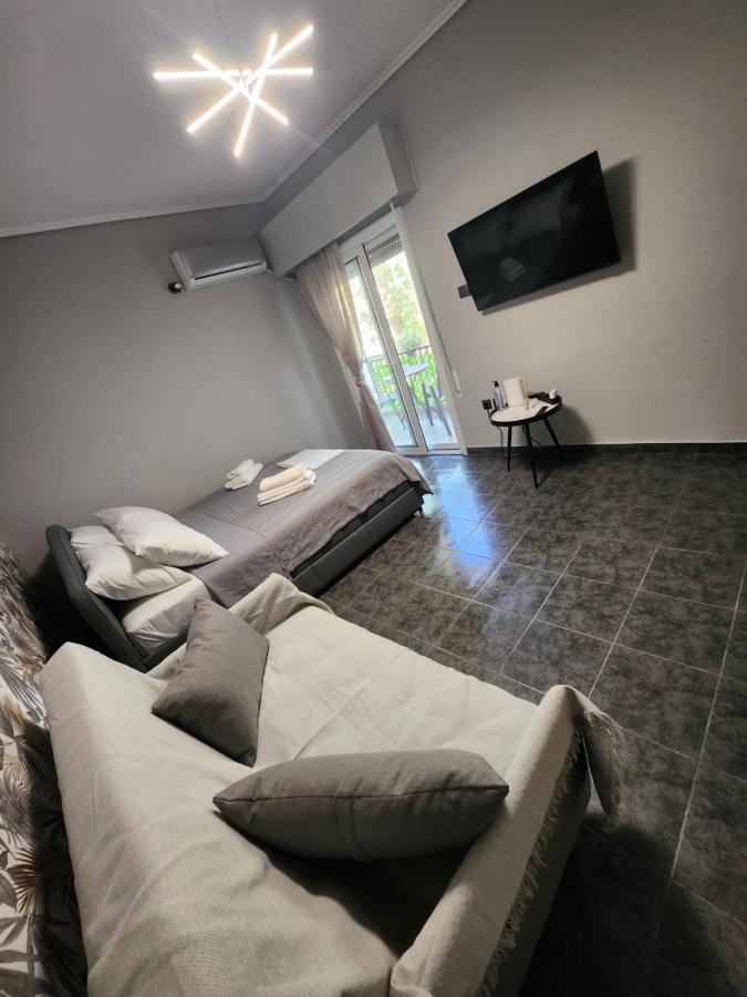 Small Luxury Apartment 阿纳维索斯 外观 照片